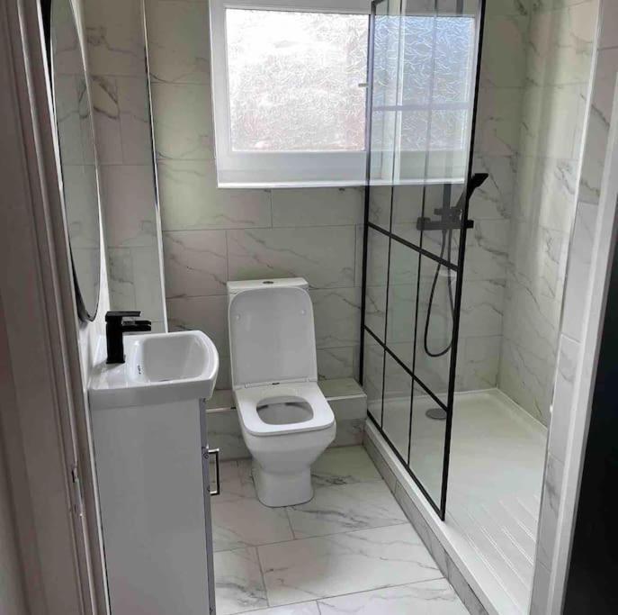 שפילד Stunning Central Apartment With Free Parking מראה חיצוני תמונה